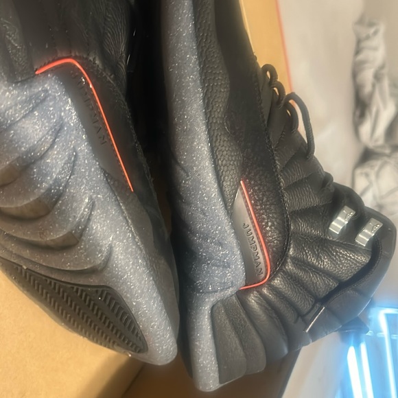 Jordan 12 utility size 10.5 brand new condition